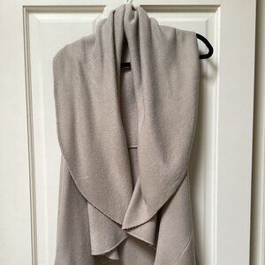 Unbranded grey/tan shawl, vest, cape, top, one size
